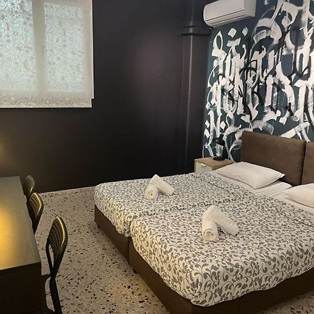Cyber Loft - Futuristic Athens Vipgreece Apartment Luaran gambar