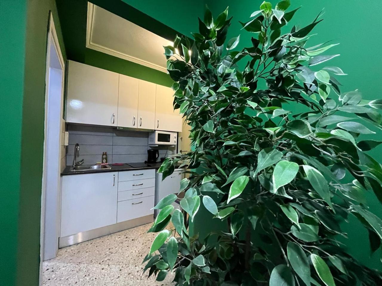 Cyber Loft - Futuristic Athens Vipgreece Apartment Luaran gambar